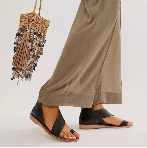 FREE PEOPLE Vale Boot Sandals Black - Picture 5 of 14